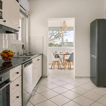 Vasilopoulos Residences - Ioni & Neso, Eliana & Melanthia