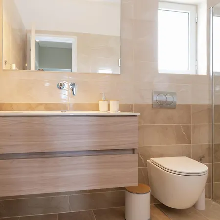 Vasilopoulos Residences - Ioni & Neso, Eliana & Melanthia Apartman *