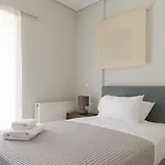 Апартаменты Vasilopoulos Residences - Ioni & Neso, Eliana & Melanthia Аргостолион